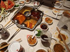 -海底捞火锅(杭州庆春路夜宵主题店)