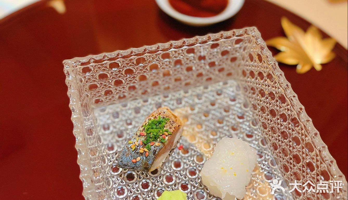 沉浸式用餐体验[爱心]荣一代目OMAKASE板前料理[胜利]