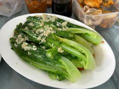 -容里煲仔饭(利丰北路店)