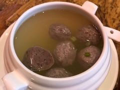 芹菜牛双丸汤-陈鹏鹏潮汕菜(宝安机场T3航站楼店)