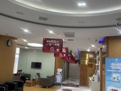 -雅悦齿科(顾村公园店)
