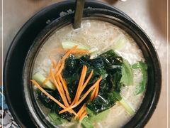 -灵芝妹子海鲜米线(香炉礁山姆店)