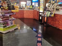 -中影国际影城(百联店)