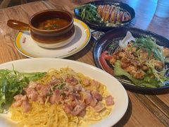 -玛格萝妮(汇智国际商业中心店)