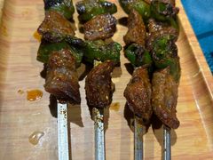 -乡村馕坑肉·烧烤·新疆菜·本地人更爱吃(阿勒泰首店)