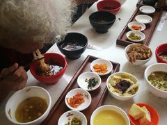 -乡党臊子面(丰庆公园店)