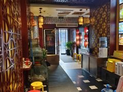 -江城小馆陕南妈妈菜·全球旅行餐厅(钟楼店)