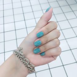 -吉吉靓甲美睫