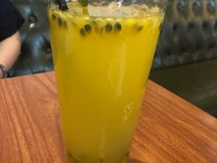 百香果西柚特饮-HOLA西班牙餐厅(空港店)