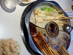 -佰人王串串香火锅(洋珠巷店)