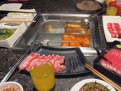-海底捞火锅(稻河古街夜宵主题店)
