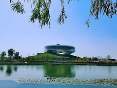-郑东新区龙湖公共艺术中心