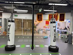 -拳力汇散打搏击泰拳俱乐部(绿地缤纷城店)