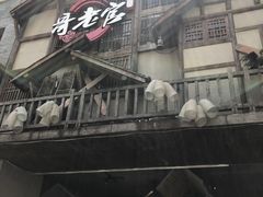 门面-哥老官重庆美蛙鱼头(西湖银泰十一哥店)