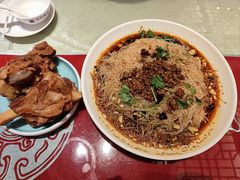 -吴记酱骨炖菜馆(西大直街店)