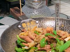 -费大厨辣椒炒肉(高铁吾悦广场店)