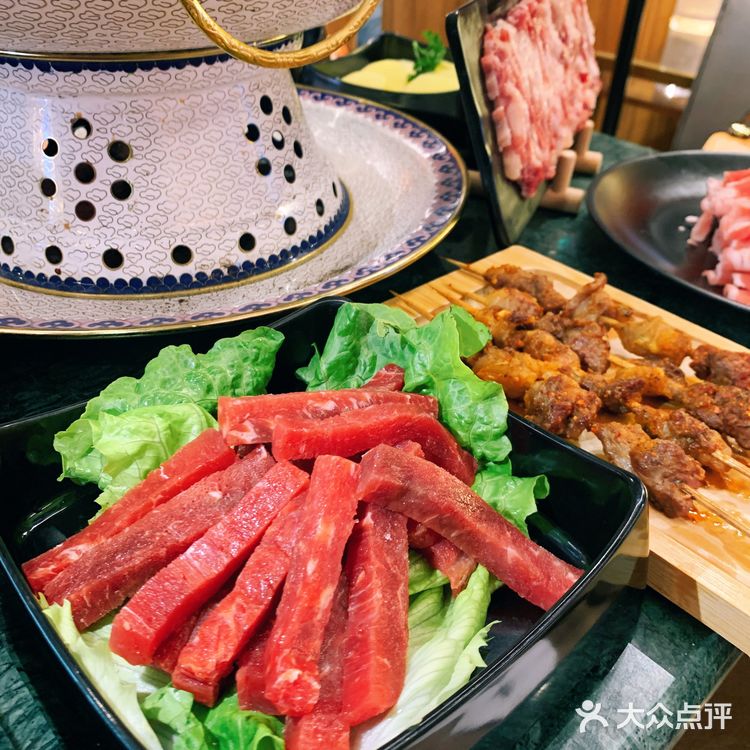 郑州美食｜铜锅清水涮肉的火锅吃着才过瘾🥘