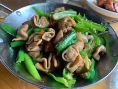 -芦茨金富饭庄·25年老字号·专做稻草鸡