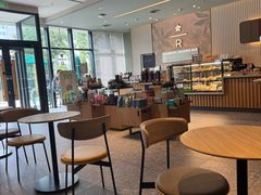 -星巴克臻选(威海威高广场店)