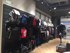 背包-NIKE品牌体验店(苏州中心店)