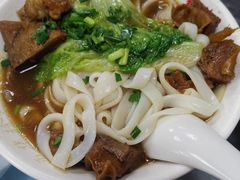 牛腩猪肠河粉-珍珍小食店(西华路店)