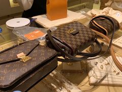 -LV路易威登(王府井半岛酒店)