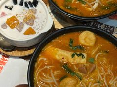 招牌炸酱小锅米线-太子浓心·港式猛火小锅米线(探十里店)