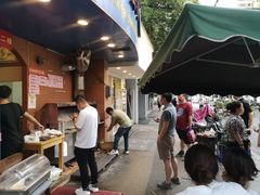 -维吾尔餐厅(宜山路店)