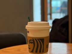 -星巴克臻选(北京银泰店)