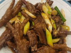 -瑞杰烧烤店·24小时营业(山东路店)