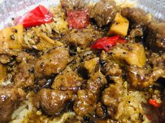 -煲仔皇腊味煲仔饭(经四万达店)