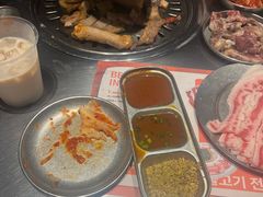 -炽城·烤肉名家(鸿达中央广场店)