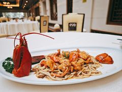 黑椒焗波士顿龙虾-潮皇食府(北京店)