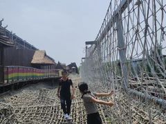 -呀路古热带植物园-恐龙馆