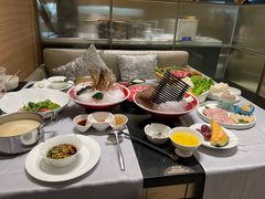 -红鼎豆捞·非遗鲍皇汤火锅(宝丰路店)