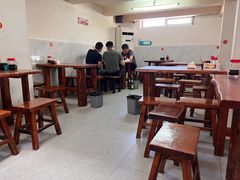 大堂-宝瑞门钉肉饼店