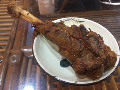 -丁里羊肉小镇(天鹅湖总店)