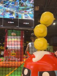 -蹦蹦跳跳(新奥购物中心店)