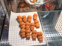 -LINE FRIENDS Garosu-gil Flagship Store