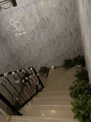 -PE SALON