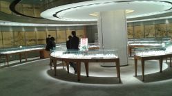-北京七彩云南翡翠珠宝旗舰店(月坛店)