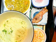 -百年老字号·观振兴蟹黄面·三虾面·苏式面(观前街富仁坊巷店)