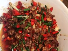土辣椒炒土猪肉-农耕记·湖南土菜(科技园店)
