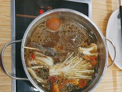 -杨老板·海鲜集市火锅·鲜切牛肉(中防万宝店)