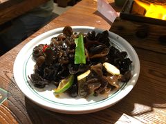 傣味云耳-云海肴·汽锅鸡·云南菜(美罗城店)