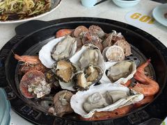 老灶蒸汽海鲜-巧克力渔家.小船海鲜胶东菜(万平口店)