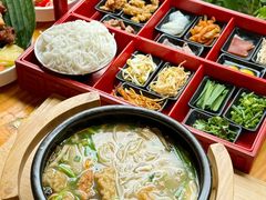 -勺子米线·云南传统小吃市集(四方街店)