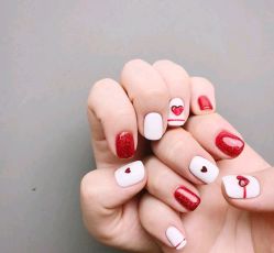 -Pink You美甲美睫纹绣定制中心