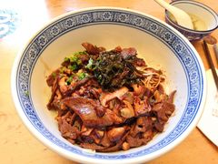 蛤蜊猪肝面-沪西老弄堂面馆(定西路店)