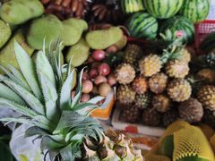 菠萝-林旺社区水果市场